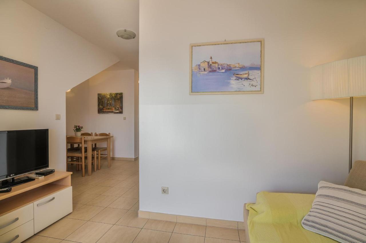 Apartments Celeste Климно Екстериор снимка