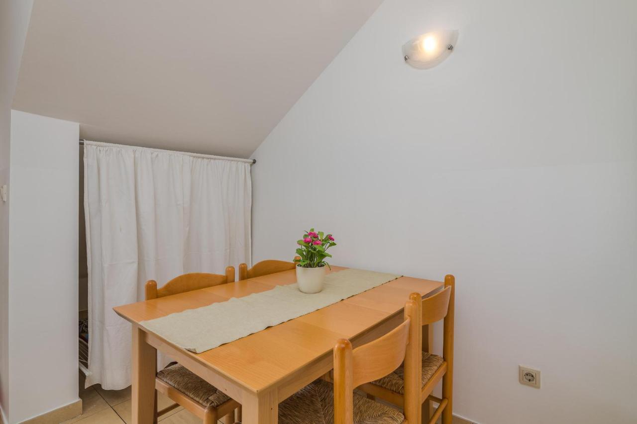 Apartments Celeste Климно Екстериор снимка