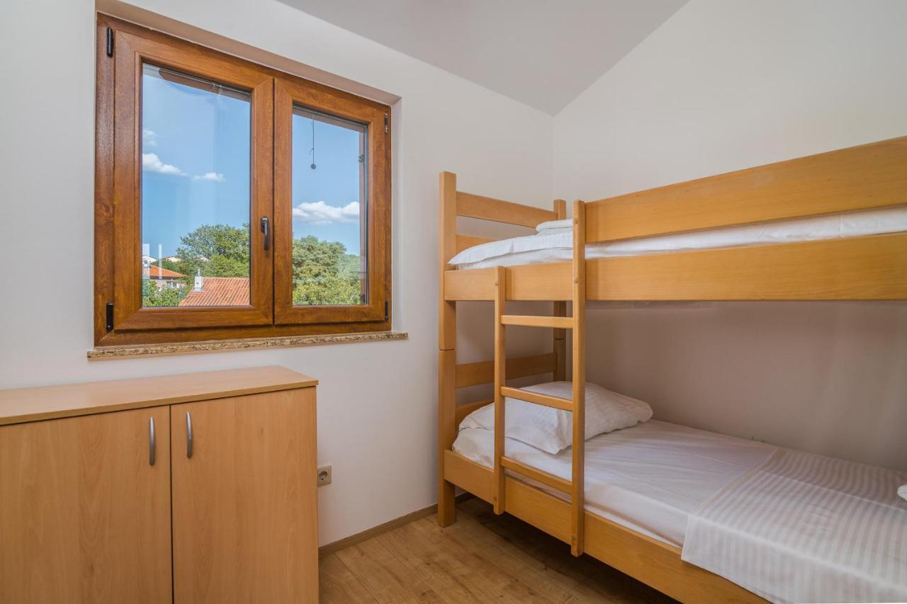 Apartments Celeste Климно Екстериор снимка