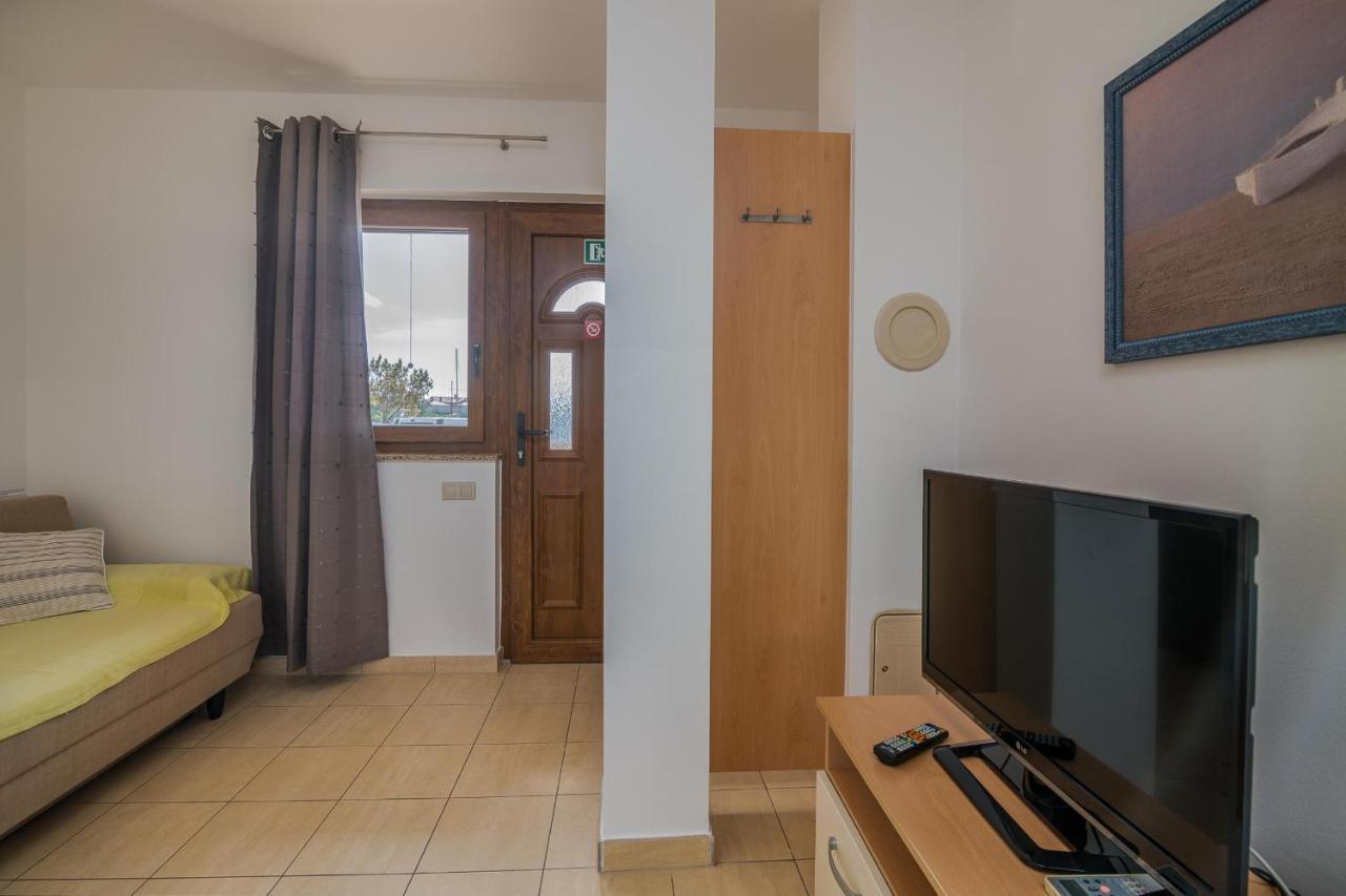 Apartments Celeste Климно Екстериор снимка