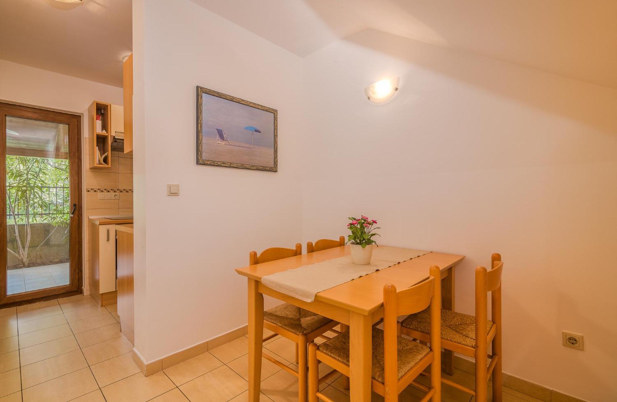 Apartments Celeste Климно Екстериор снимка